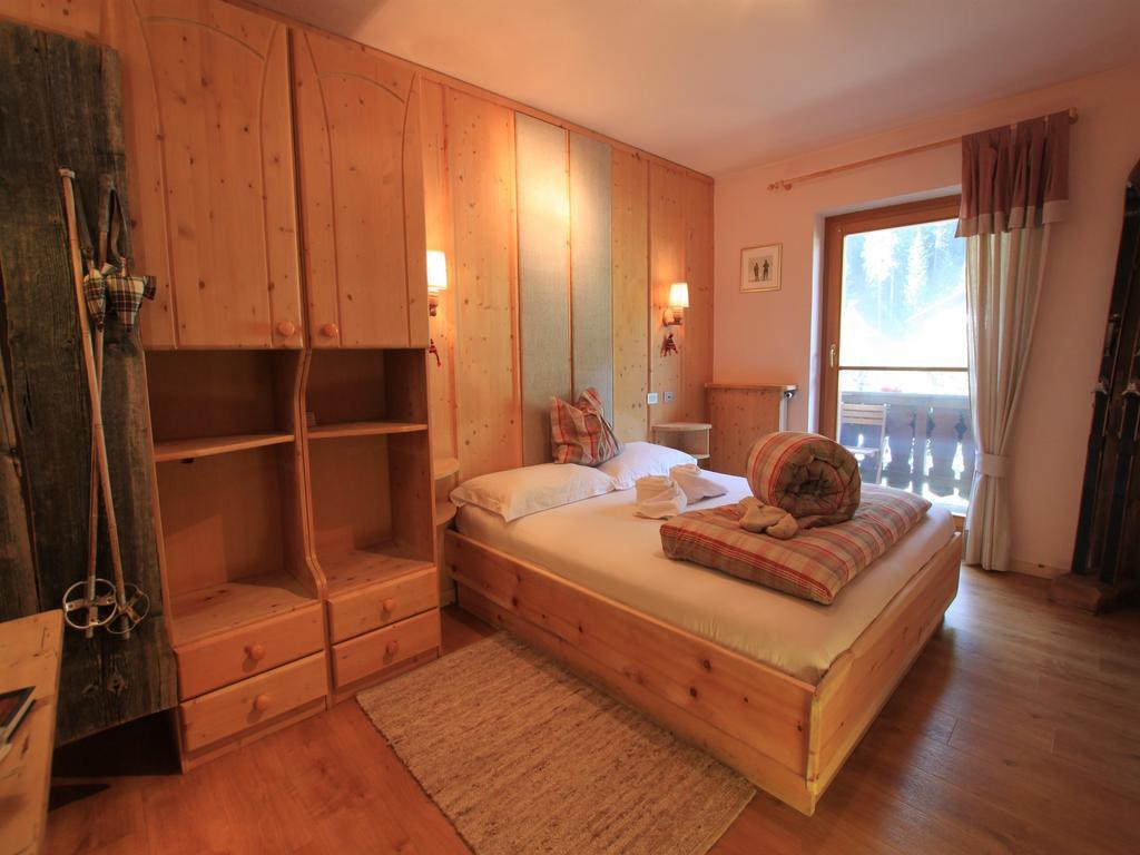 Hotel Garni Ortles à Selva di Val Gardena Chambre photo